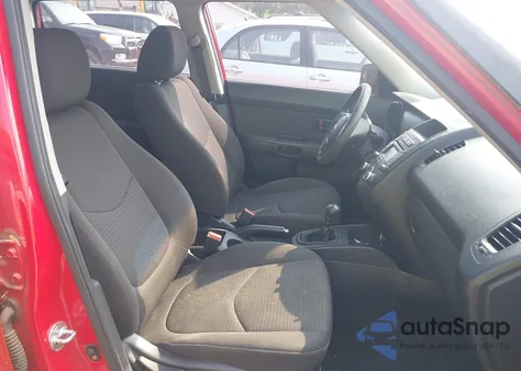 2013 Kia Soul z USA, uszkodzony, nr VIN KNDJT2A51D7529973